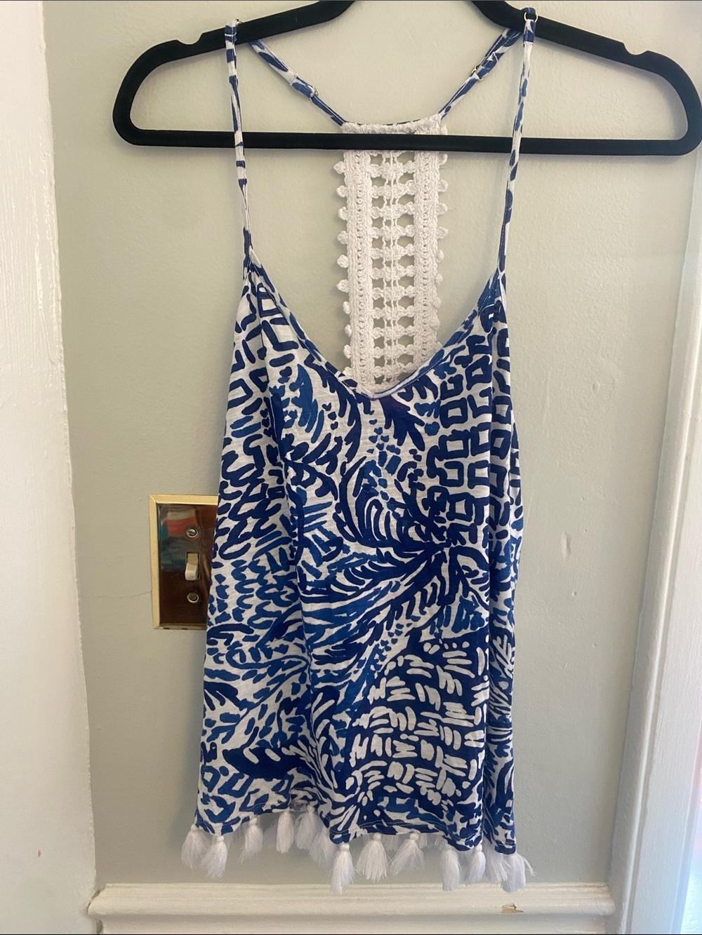 Lilly Pulitzer blue print tank with white trim fringe